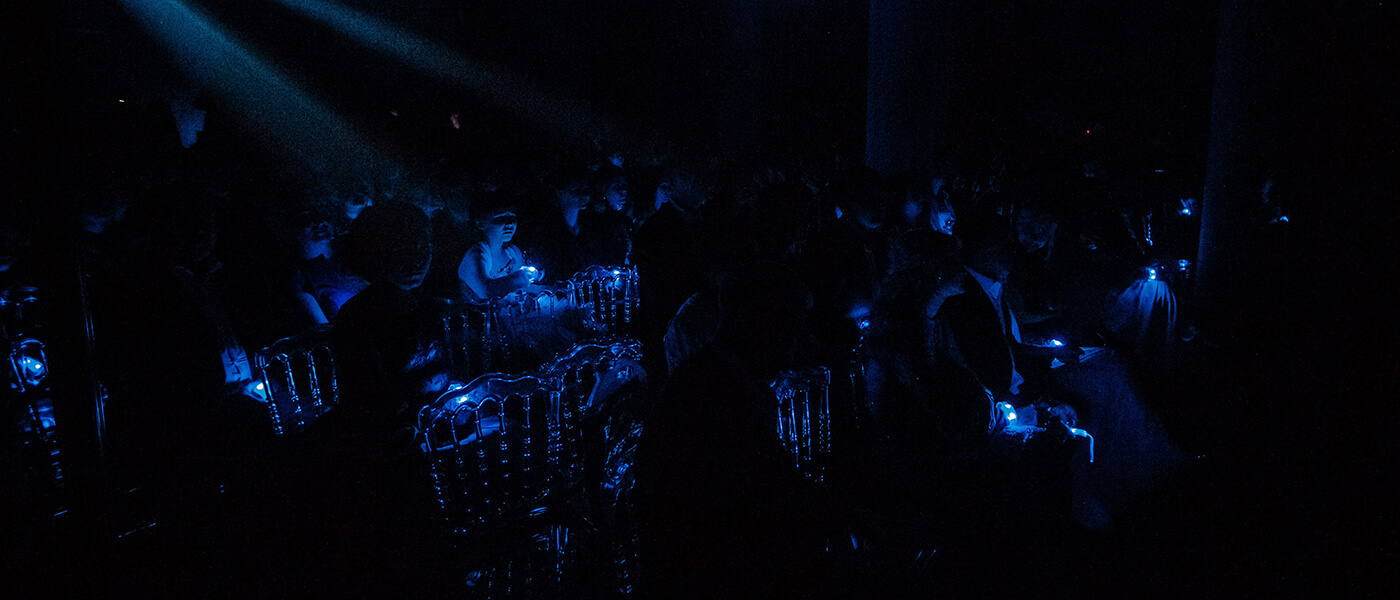 Браслеты сияющие в такт мелодии